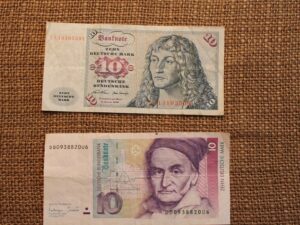 10 Marek 1970 i 1993 banknoty