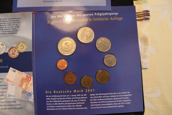 Euro i DM ZESTAW 2002