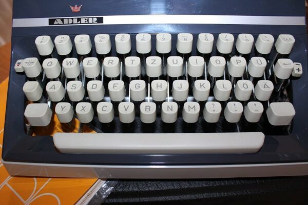 Maszyna do pisania ADLER Gabrielle 35 Niemcy