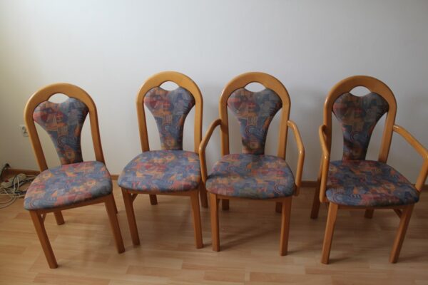 4 krzesła  firmy Wössner Niemcy