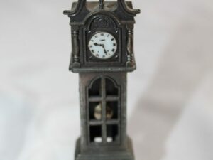 Stara  kolekcjonerska temperówka zegar