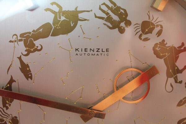 Kolekcjonerski  Mosiężny  zegar -Kienzle  Automatic lata 60