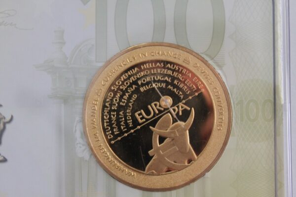 Łotwa  100 euro medal 2014
