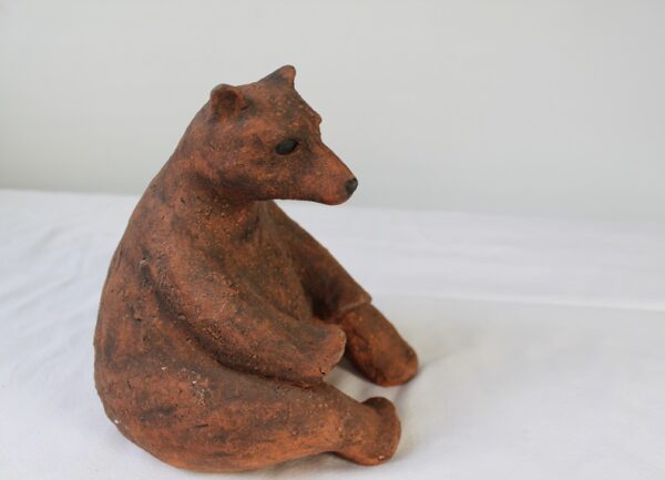 Figurka Niedźwiedzia  Elke Spohn z gliny