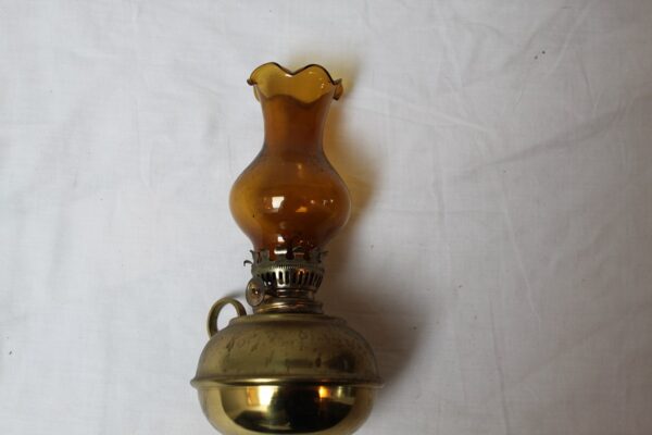Stara zabytkowa lampa naftowa Franco