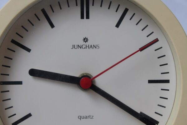 Zegar scienny junghans 368/4023