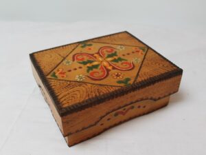 Szkatułka drewniana pudełko retro Bułgaria