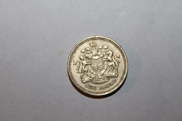 One Pound 1983 r Moneta Wielka Brytania Elizabeth II