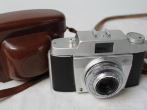 Aparat Agfa Silette Vario obiektyw aparatu AGNAR  1:35/45 Vintage