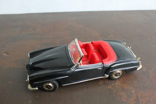 MERCEDES-BENZ 190 SL 1955 WELLY PREMIUM 1:18