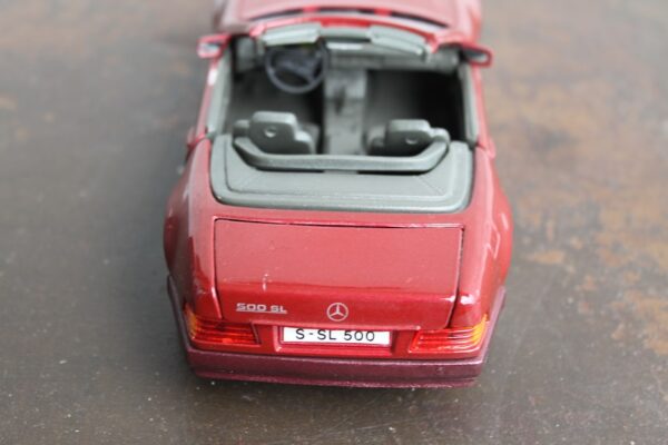 Mercedes Benz 500 SL 1989 Maisto 1:24